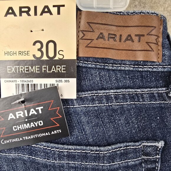 Ariat Womens High Rise Flare Jeans Chimayo Print Dark Wash Denim Size 30S - Picture 5 of 10
